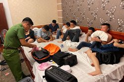 47 dân chơi thuê khách sạn phê ma túy ở Kiên Giang
