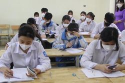 Theo trò đến sát ngày thi