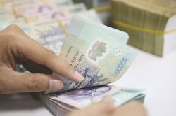 Nóng: Chính thức tăng lương tối thiểu cho người lao động từ ngày 1/7/2022