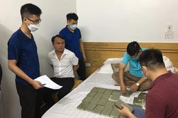Phú Thọ: Bắt đối tượng vận chuyển trái phép 30 bánh heroin