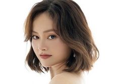 Lan Phương thực hiện bộ ảnh mừng phim Thương ngày nắng về