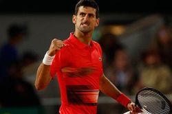 Djokovic lạc mất 'ngôi vương'