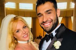 Dù bị bắt khi đang cố phá hoại lễ cưới, chồng cũ Britney Spears vẫn không nhận tội