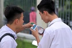 Thi tốt nghiệp trung học phổ thông năm 2022: Những loại máy tính bỏ túi nào được phép đem vào phòng thi?Tin khácNghị quyết số 17: Tạo sức bật cho du lịch cộng đồngGiá thức ăn chăn nuôi tăng cao: Người chăn nuôi gặp khó