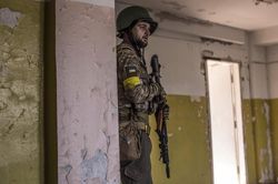 Ukraine giải thích lý do tập trung chiến đấu ở đô thị