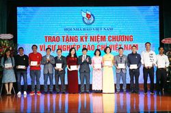 Kỷ niệm 97 năm Ngày Báo chí Cách mạng Việt Nam