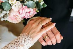 Đừng dại mà áp dụng 14 cách giữ gìn hôn nhân hạnh phúc dưới đây nữa, vì chúng đã lỗi thời lắm rồi