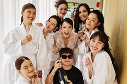 Trước 'giờ G' lễ cưới Minh Hằng: Nhà gái visual tươi như hoa, lên đồ sẵn sàng 'quậy banh nóc'