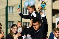 Thành phố ở Ukraine cấm giảng dạy tiếng Nga