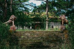 Khám phá lăng Nguyễn Hữu Hào, danh thắng 'mất hút' giữa lòng Đà Lạt