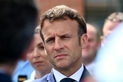 Ông Macron mất thế đa số tại quốc hội vẫn có thể là tin tốt với Pháp