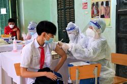 Tiêm chậm, Điện Biên tồn 51.000 liều vaccine COVID-19, nguy cơ cao phải hủy