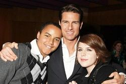 Tom Cruise nhiều năm không gặp hai con
