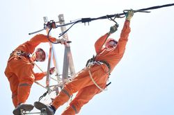 Nắng nóng, sản lượng tiêu thụ điện ở Hà Nội lập đỉnh mới