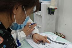 Sẽ xử lý ngân hàng ép khách mua bảo hiểm nhân thọ