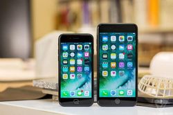 Người dùng bức xúc với Apple