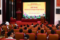 Bí thư Tỉnh ủy Đặng Xuân Phong tiếp xúc cử tri huyện Si Ma Cai sau kỳ họp thứ 3, Quốc hội khóa XV