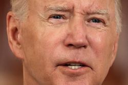 Tổng thống Biden: Việc đảo ngược luật phá thai là sai lầm bi thảm