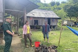 Hỗ trợ con giống cho người dân vùng cao