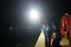 Nắng nóng nam sinh ra kênh tắm bị đuối nước