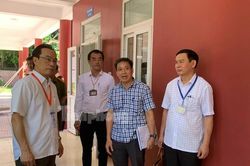 Thứ trưởng Hoàng Minh Sơn nêu đề xuất nóng khi thị sát các điểm thi tốt nghiệp THPT ở Nghệ An