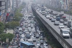 Gỡ điểm nghẽn hạ tầng cho Thủ đô