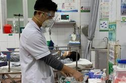 Gỡ vướng, gỡ khó để đảm bảo không thiếu thuốc, vật tư y tế