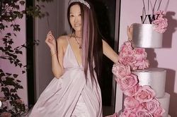 Nhà thiết kế Vera Wang mặc ấn tượng ở tuổi 73