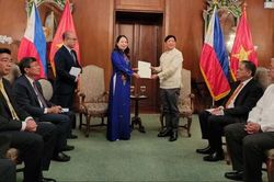 Phó Chủ tịch nước Võ Thị Ánh Xuân hội kiến Tổng thống Philippines, tiếp xúc với lãnh đạo một số nước