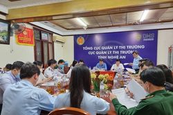 Cục QLTT tỉnh Nghệ An kiểm tra, xử lý hơn 1.100 vụ vi phạm trong 6 tháng đầu năm