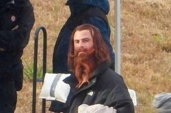 Tạo hình Chris Hemsworth trong tiền truyện 'Max Điên'