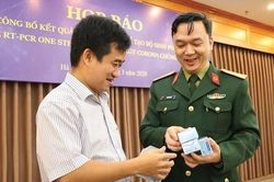 Xem xét khen thưởng, nếu thực hiện đúng sẽ hạn chế được câu chuyện buồn như Việt Á