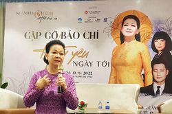 Danh ca Khánh Ly: Phải trở lại, để thấy Đà Nẵng lúc nào cũng là nơi đáng sống