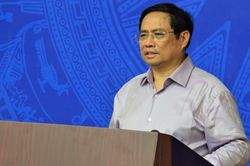 Vaccine vẫn là vũ khí quyết định trong phòng dịch