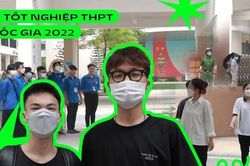 Sĩ tử làm thủ tục thi tốt nghiệp THPT Quốc gia 2022: Thời tiết thuận lợi, hồi hộp nhưng tự tin