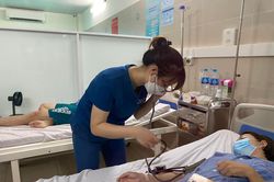 Nhiều người dân Hà Nội mắc cúm A nặng phải nhập viện