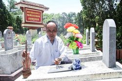 40 năm gắn bó với 'nghề đặc biệt'