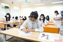 Gợi ý làm bài thi môn Ngữ văn