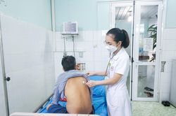 Ngộ độc sau khi hút thuốc lá điện tử
