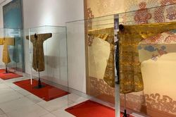 Khám phá Y quan triều Nguyễn