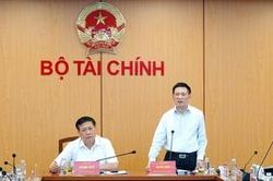 Bộ Tài chính phối hợp gỡ vướng cho mua sắm thuốc, thiết bị y tếTin khácĐồng hành cùng sỹ tử 'vượt vũ môn'Thi tốt nghiệp THPT 2022: Đảm bảo an toàn, nghiêm túc trong mọi tình huống