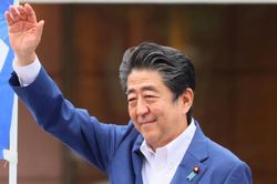 Chính phủ Nhật Bản xác nhận cựu Thủ tướng Abe Shinzo bị bắn