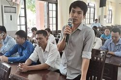Cát Tiên: Gặp gỡ, đối thoại với hộ chăn nuôi để phát triển chăn nuôi bò sữa