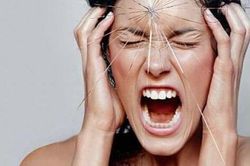 Nhức đầu sau kỳ kinh nguyệt, nguyên nhân do đâu?