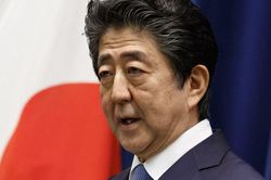 Cựu Thủ tướng Nhật Bản Abe Shinzo bị bắn