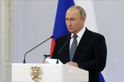 Tổng thống Nga: Cần sẵn sàng đối phó với lệnh cấm vận dầu mỏ mới của EU