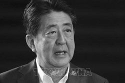 Đại sứ quán Nhật Bản tại Việt Nam mở sổ tang tưởng niệm cựu Thủ tướng Shinzo Abe