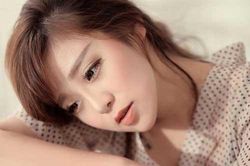 Sốc khi phát hiện chồng có con riêng với... chị 'kết nghĩa'