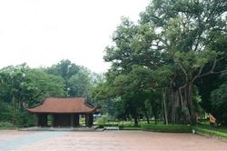 Đời sống Chiêm bái Lam Kinh & chút 'hoang mang' về nhân cách của một bà thái hậu