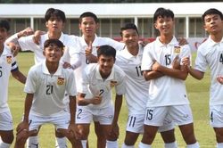U19 Lào giành 12 điểm tuyệt đối, tránh Việt Nam tại bán kết